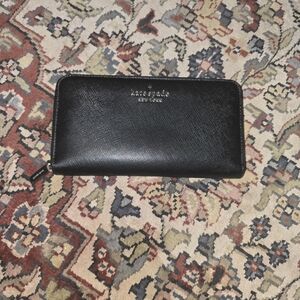 Kate Spade Blsck Saffiano Leather Zip Wallet